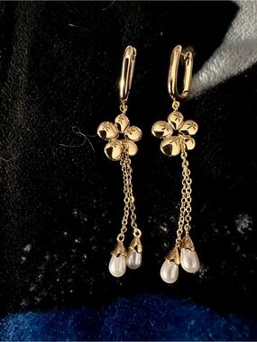 En Route Camille Flower Drop Pearl Pull Earrings